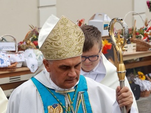 Troska o chleb jest troską o życie – Jasnogórskie Święto Dziękczynienia za Plony