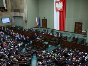 PiS wyprzedza Koalicję Obywatelską. Zobacz najnowszy sondaż