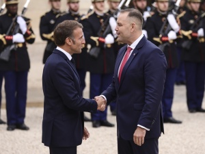 Trwa spotkanie Karola Nawrockiego z Emmanuelem Macronen. Ujawniono agendę