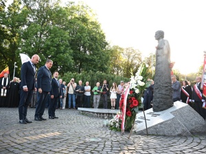 Dziękujemy za szlachetną ideę solidarności serc i umysłów. Rozpoczęła się 43. Ogólnopolska Pielgrzymka Ludzi Pracy na Jasną Górę
