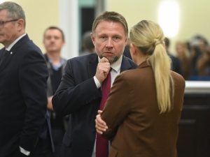 Afera ws. nocnej prohibicji w Warszawie. Kierwiński zabiera głos