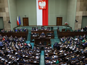 Sejm podjął decyzję: Projekt ustawy prezydenta Nawrockiego ws. CPK skierowany do dalszych prac