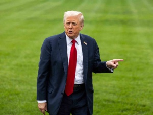 Trump: Wysłałem atomowy okręt podwodny w stronę Rosji