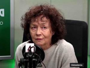 Protest i okrzyki przed spektaklem Joanny Szczepkowskiej w Lęborku