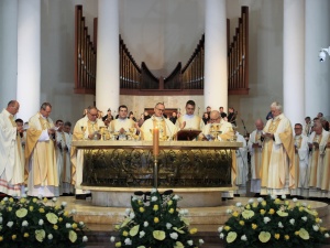 Piotr Duda wziął udział w ingresie abp. Andrzeja Przybylskiego