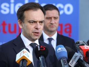 Domański w TVN24: Trzy podatki w górę. Nie ma innego wyjścia