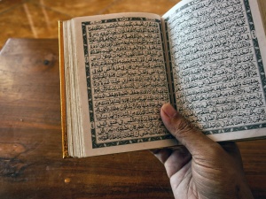 Dwaj hiszpańscy księża i świecki katolik oskarżeni o obrazę radykalnego islamu