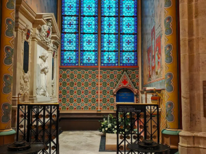 Wprowadzenie Ikony Jasnogórskiej do katedry Notre-Dame. Polska Misja Katolicka prowadzi zapisy