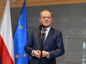 Tusk: Nie będzie w Polsce relokacji migrantów, załatwione. PAP: Decyzja jeszcze nie zapadła