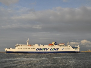 S protestuje przeciwko decyzji Zarządu Portu Gdynia. Chodzi o przetarg na terminal promowy