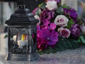 Komunikat IMGW. Pogoda na Wszystkich Świętych zaskoczy