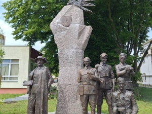 W Braniewie odsłonięto pomnik Kresowych Żołnierzy Niezłomnych Wyklętych