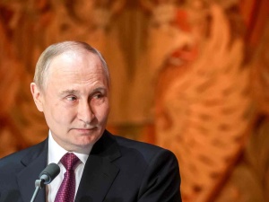 „Der Spiegel” zastawia się, czy Polska wpuści samolot z Putinem na pokładzie