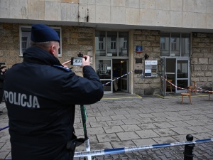 Policja zatrzymała podejrzanego o atak na siedzibę PO