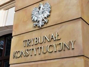 Koalicja 13 grudnia zmienia plany wobec TK. Ma wrócić do łask