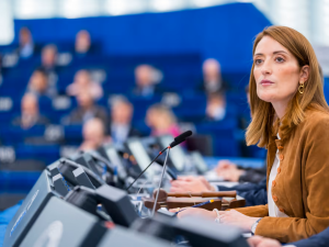 PE otwiera drogę do likwidacji weta w Radzie. Rezolucja ma skończyć z suwerennością państw. Jak rodem z głębokiej komuny
