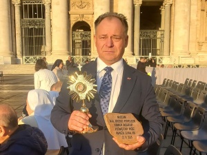 Leon XIV pobłogosławił kamień węgielny pod Muzeum bł. ks. Jerzego Popiełuszki w Okopach