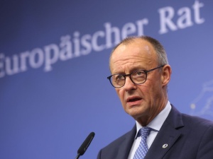 Merz: „Rosnieft powinien zostać zwolniony z amerykańskich sankcji”