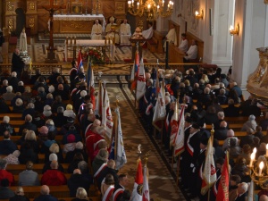 W Suchowoli upamiętniono bł. ks. Jerzego, Władysława i Mariannę Popiełuszków