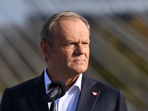 Problemy koalicjantów Tuska. Nowy sondaż partyjny