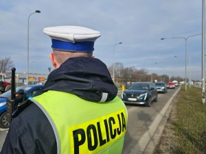 Masz wadę wzroku i jeździsz samochodem? Za to możesz dostać mandat