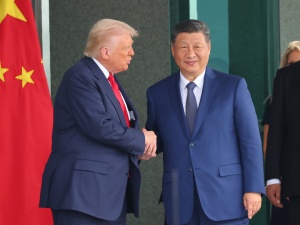 Czy spotkanie Trump - Xi to pierwszy krok do porozumienia mocarstw?