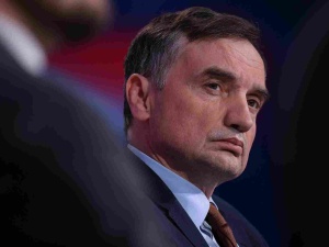 Jestem po stronie anty-PiS, ale nie chciałbym, by Ziobro zmarł w areszcie