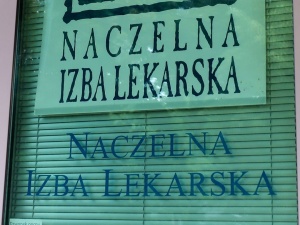 Lekarz bez badania wydał opinię o Ziobrze. Naczelna Izba Lekarska reaguje po interwencji europosła