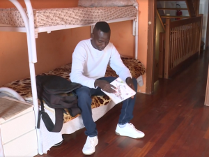 Polska będzie zwolniona z paktu migracyjnego? KE twierdzi, że to możliwe