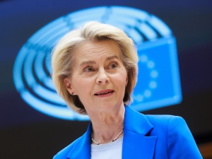 KE chce zwiększyć zadłużenie na potrzeby Ukrainy. UE może stracić wypłacalność