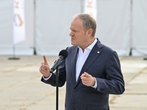 Tusk znowu kłamał? Naczelna Izba Lekarska odpowiada premierowi