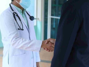 Niemieckie supermarkety biorą się za leczenie ludzi 