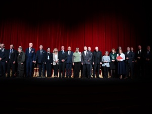 Pamiętajcie o tych ludziach. To na nich opiera się suwerenna Polska. IPN zainaugurował obchody 45. rocznicy rejestracji NSZZ „S”