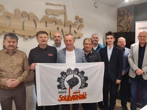 Wspólny apel związkowców z Czech, Polski i Słowacji: Przemysł stalowy stoi na krawędzi przetrwania