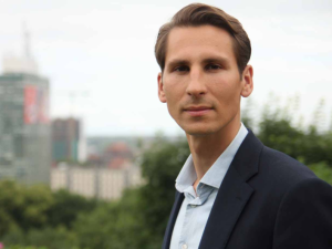 Kacper Płażyński: Chiny mogą nam wyciągnąć wtyczkę