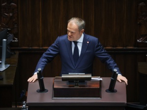 Kłopoty rządu Tuska. Prawie połowa Polaków jest mu przeciwnych