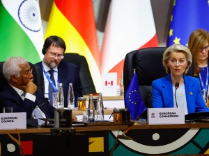 Europa reaguje na plan USA. Von der Leyen zabiera głos