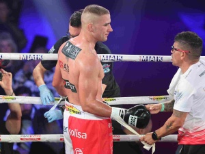 Polski bokser w śpiączce po ciężkim ciosie