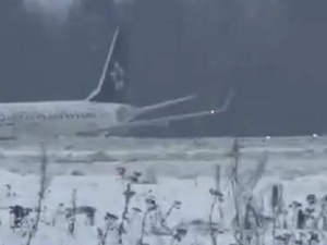 Samolot LOT wypadł z pasa startowego w Wilnie