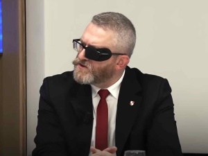 Partia Brauna rośnie w siłę. Nowy sondaż OGB