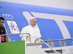 „Ta podróż jest przesłaniem jedności. Leon XIV przybył do Turcji