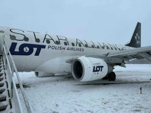 Co się stało z samolotem LOT w Wilnie? Litwa rozpoczyna dochodzenie
