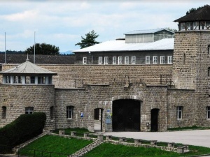 Austriacy wystawili na sprzedaż dom publiczny w niemieckim obozie Mauthausen-Gusen