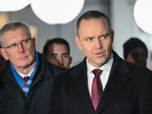 Niemieckie media: Karol Nawrocki konfrontuje się z Berlinem i gra reparacjami