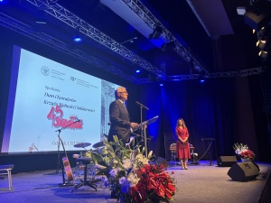 Solidarność była i jest emanacją polskiego ducha narodowego. Spotkanie Dam i Kawalerów KWiS w Gdańsku