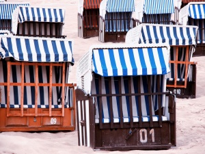 Turyści uciekają z niemieckiego wybrzeża