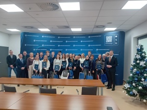 Godność człowieka zaczyna się w miejscu pracy. Za nami finał konkursu Państwowej Inspekcji Pracy pod patronatem Solidarności