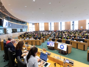 Początek końca polityki otwartych drzwi dla migrantów. Historyczne głosowanie w komisji PE