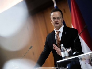 Szef węgierskiego MSZ: Era oczekiwania na pozwolenie z Berlina dawno już minęła