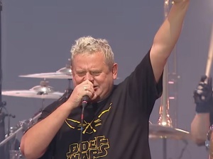 Kazik Staszewski na intensywnej terapii. „Bliski końca drogi byłem”